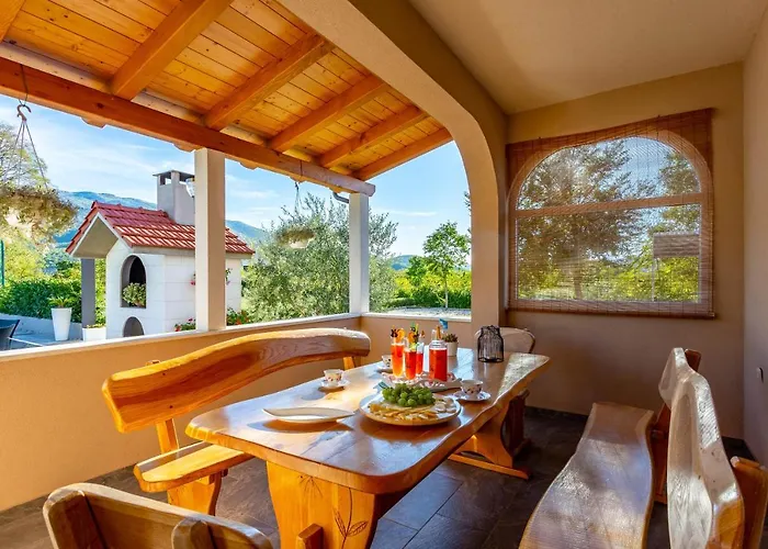 Maris * Dugopolje